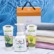 (카밀 핸드크림 로션+ 송월 타올 수건+ 향균 아이깨끗해) 선물세트/ 판촉 사은품 선물용 답례품 단체 행사 기념 홍보 기프트/ 송월 타월 호텔 수건 세면 타올/ 핑크소금 화장품 휴대용